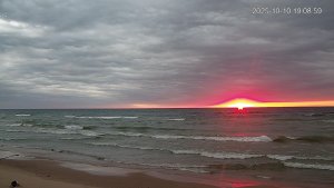 2025-10-10_190859.jpg